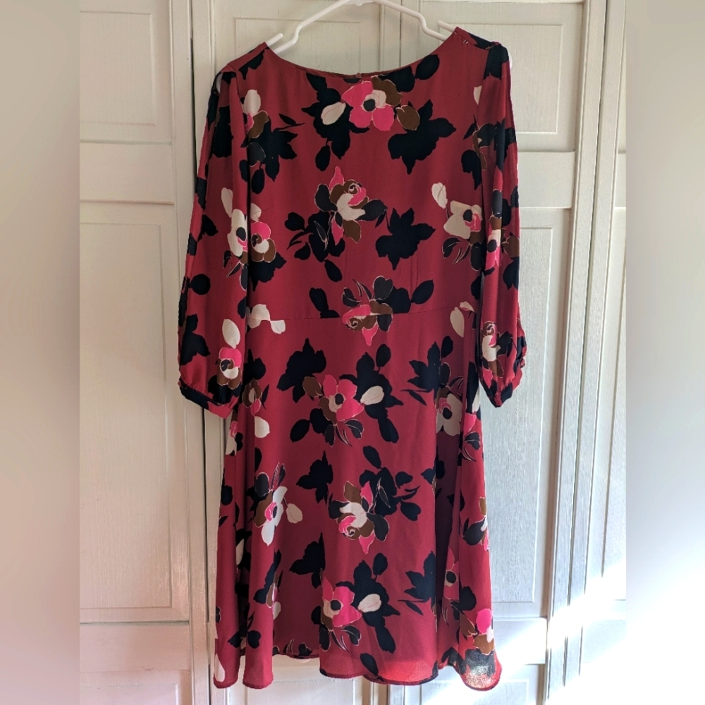 Floral Split-Sleeve Banana Republic Dress